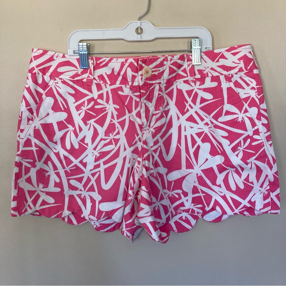 Lilly Pulitzer Pink and White Buttercup Scalloped Shorts